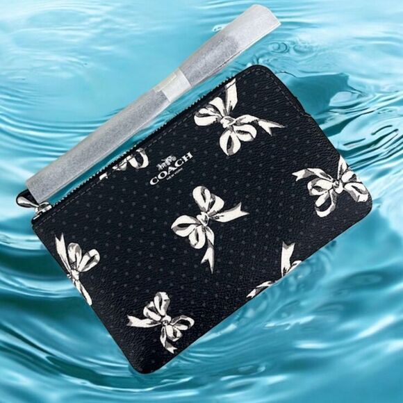 Coach Corner Zip Wristlet In Signature Canvas With Bow Print Bag Wallet Purse - Picture 1 of 11